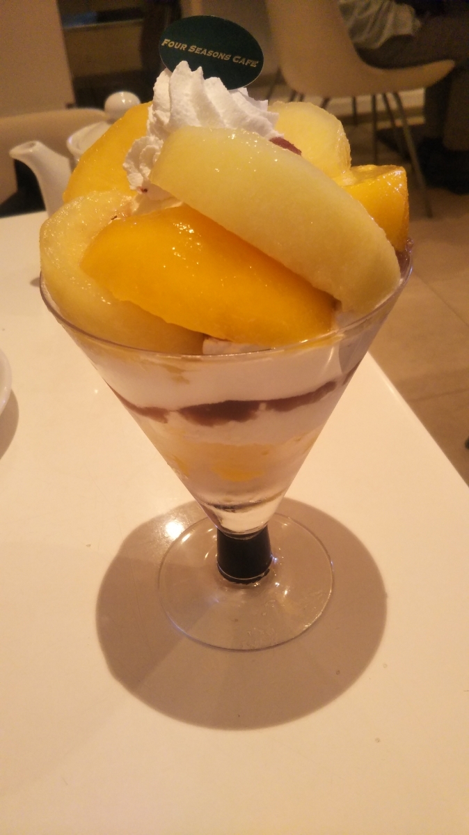 フォーシーズンズカフェ_f0076001_23345910.jpg