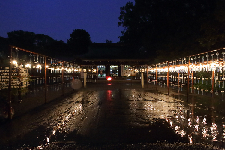 京の夏の旅2019 －水無瀬神宮・風鈴ライトアップ－_b0169330_7463488.jpg