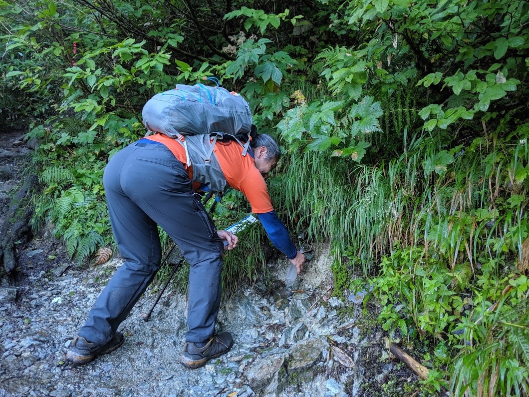 あざびゅ~ (見方を変えれば)「♯1 幌尻岳」_d0198793_10071731.jpg