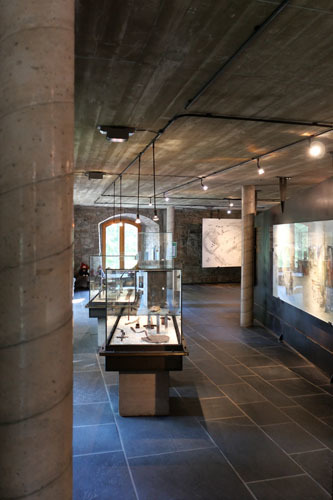 HEDMARK MUSEUM 2 展示物と展示空間_a0166284_17421324.jpg