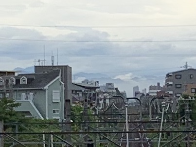 b0330040_01271575.jpeg