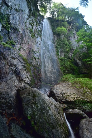 源流の滝でミストを浴びる　　　阿古滝_c0303868_07214401.jpg