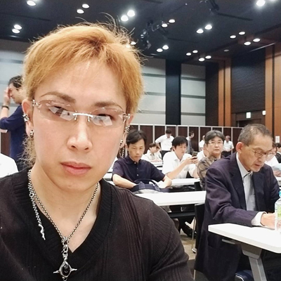 ICRXニューマテリアルレンズ・一眼スポーツサングラスを偏光・度付きで出来る新素材採用「EXP GRAY POLA」レンズ発売開始!_c0003493_15450488.jpg