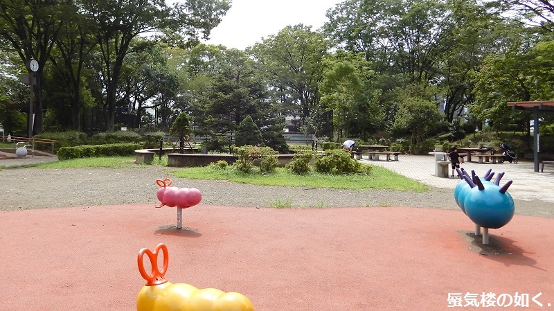e0304702_20001118.jpg
