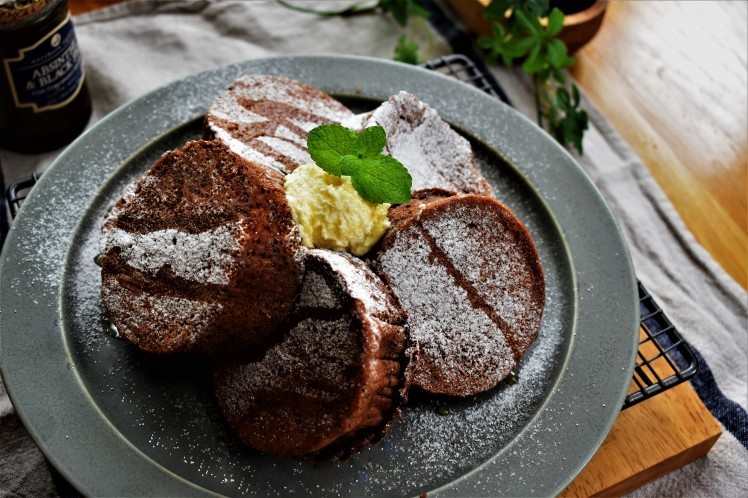 スフレパンケーキ（チョコ） : 手作りお菓子のお店「chiffon