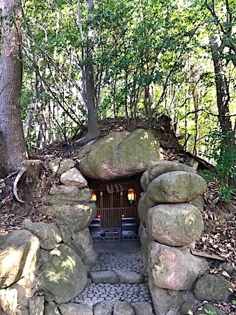 六甲山と瀬織津姫 257 水がね姫の変身_a0300530_06220402.jpg