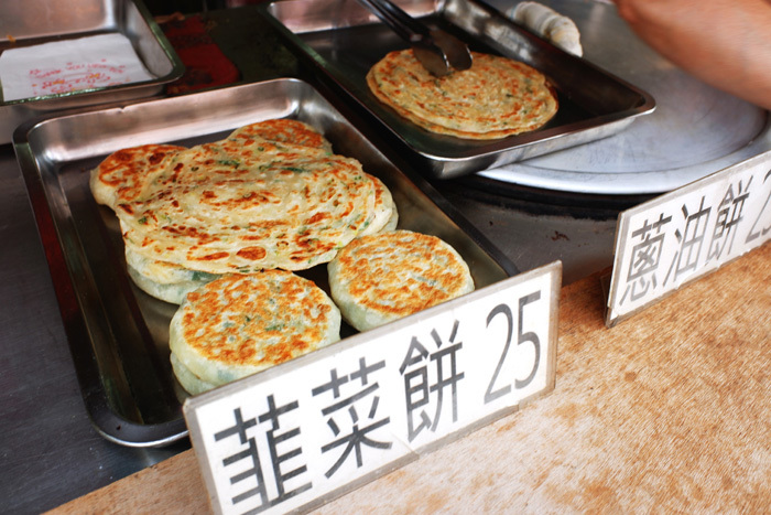 韮菜餅〜台北12_b0175635_11345432.jpg