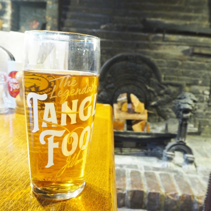 最後のアンティークフェアとお疲れ様の一杯 (イギリス買付旅2019)_e0338157_04430076.jpeg