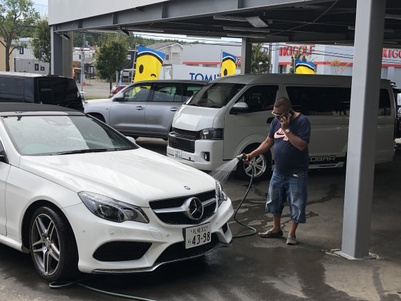 9月5日(木)本店ブログ♪レクサスLX570 4WD 入庫しました♪ ランクル ハマー レクサス♪_b0127002_18564175.jpg