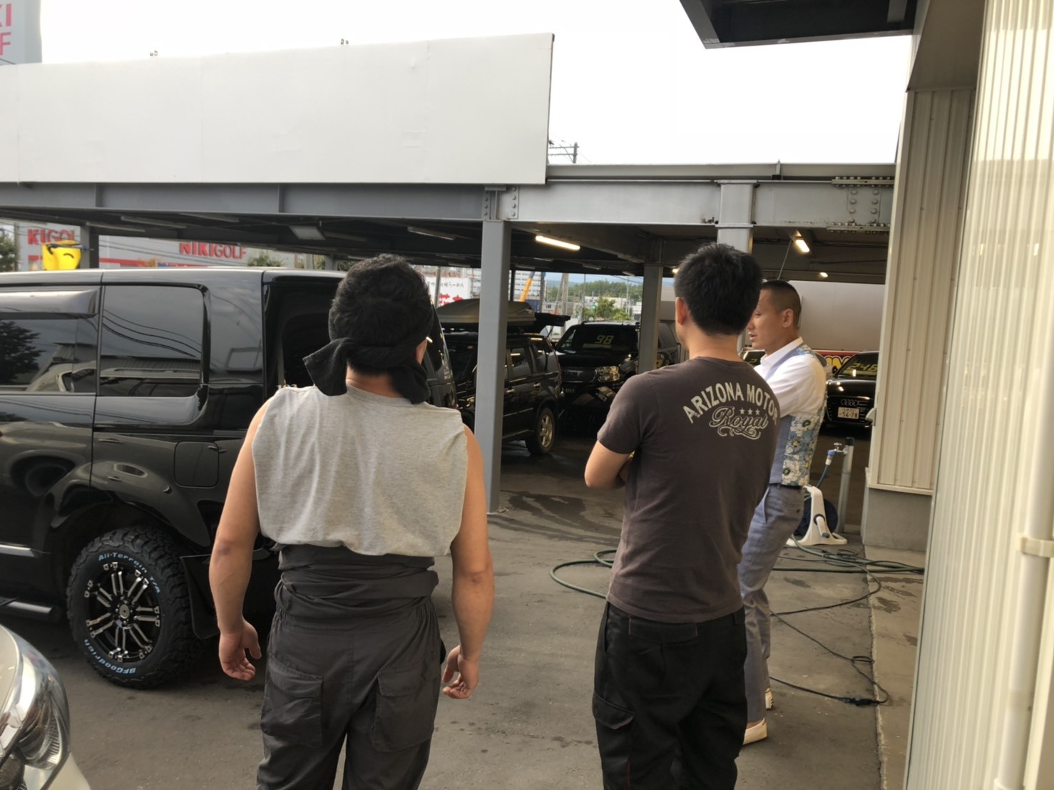 9月5日(木)本店ブログ♪レクサスLX570 4WD 入庫しました♪ ランクル ハマー レクサス♪_b0127002_19151736.jpg