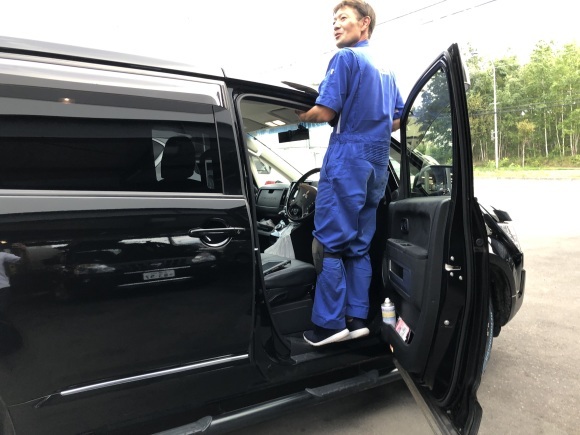 9月5日(木)本店ブログ♪レクサスLX570 4WD 入庫しました♪ ランクル ハマー レクサス♪_b0127002_20004391.jpg