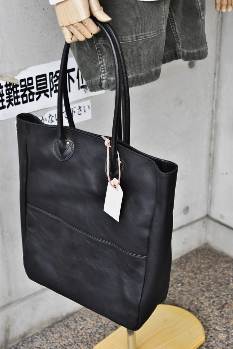 SLOW LEATHER TOTE NEW_d0152280_07464477.jpg