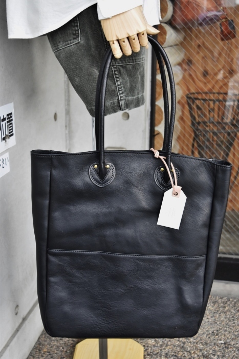 SLOW LEATHER TOTE NEW_d0152280_07473248.jpg