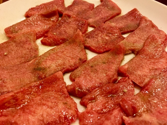 息子にも焼肉_a0258686_06133202.jpeg