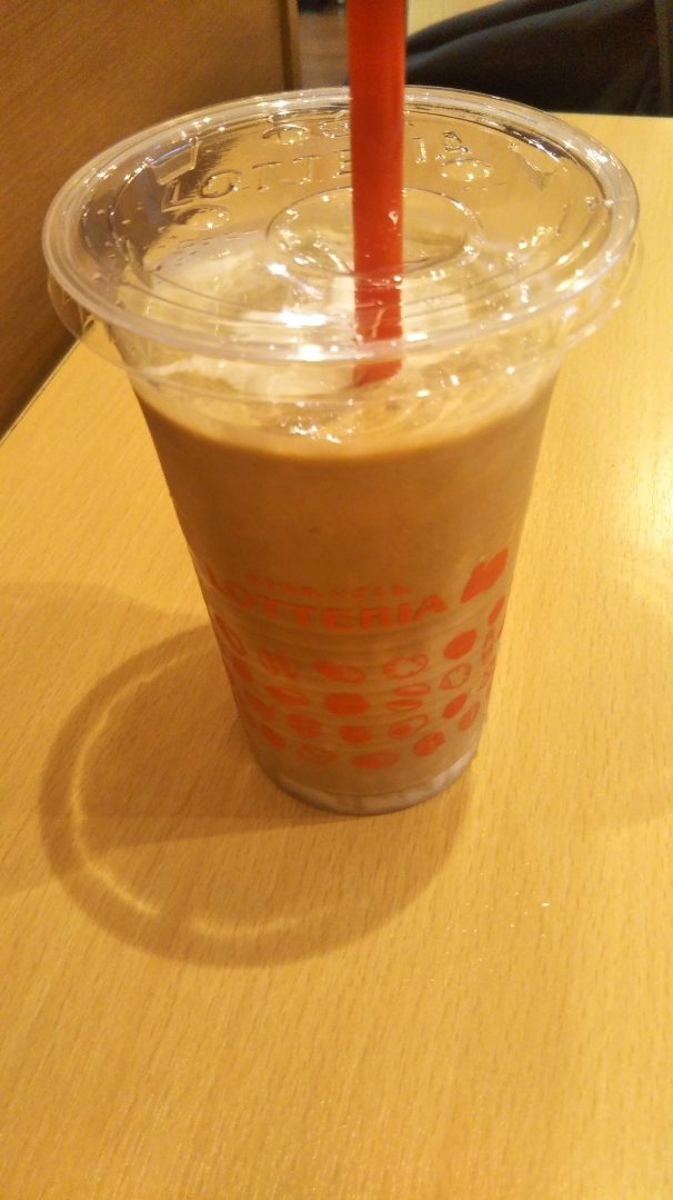 ロッテリア BOSSシェーキ_f0076001_23224984.jpg