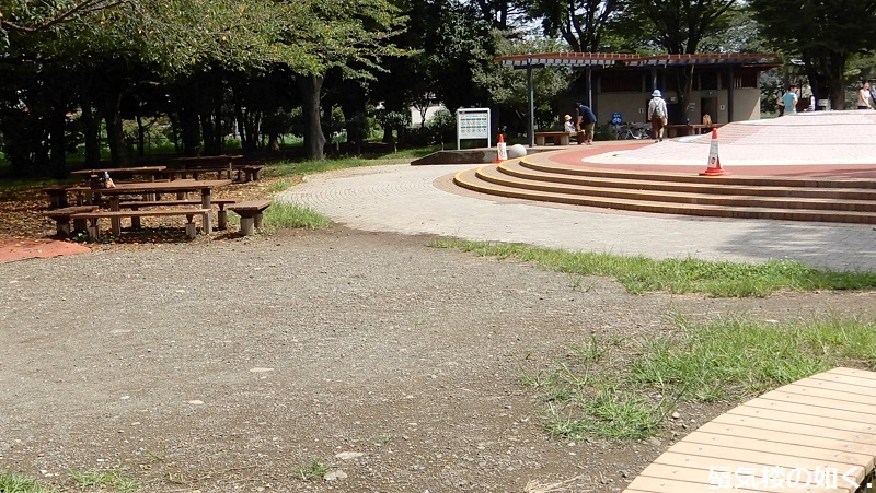 e0304702_07223409.jpg