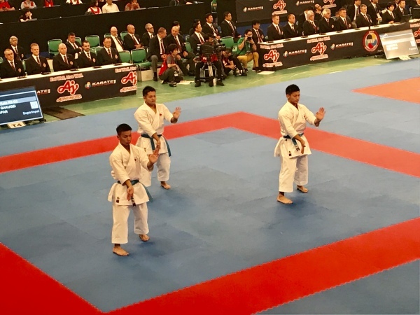 3位決定戦に進出 東京プレミア_e0238098_22584230.jpeg