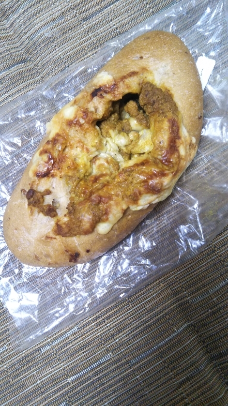 カリンベーグル 夏野菜カレー_f0076001_23302320.jpg