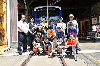 夏休み おしごと探検隊 工場見学&お仕事図鑑づくり_d0180132_16341657.jpg