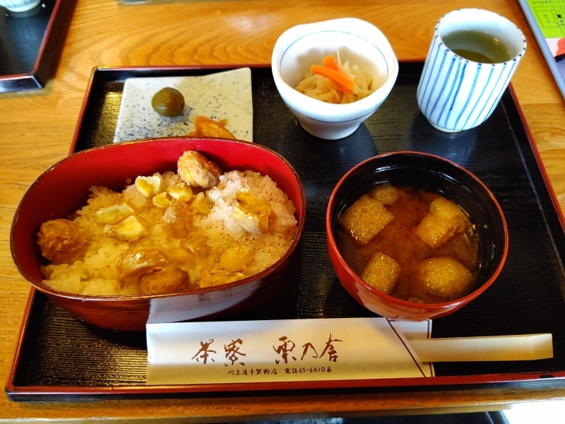 中津川 川上屋の栗おこわと栗粉もち ◆2019恵那・中津川の栗めぐり◆_e0305834_18481882.jpg