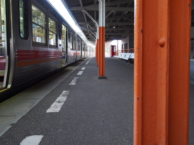 伊予鉄道高浜駅 : 近代建築Watch 伊予鉄道高浜駅 : 近代建築Watch