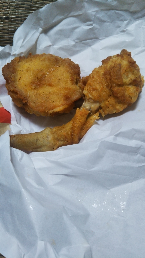 ケンタッキーでオリジナルチキンを無料でゲット&レッドホットチキン・ポテトを食すの巻_f0076001_23321655.jpg