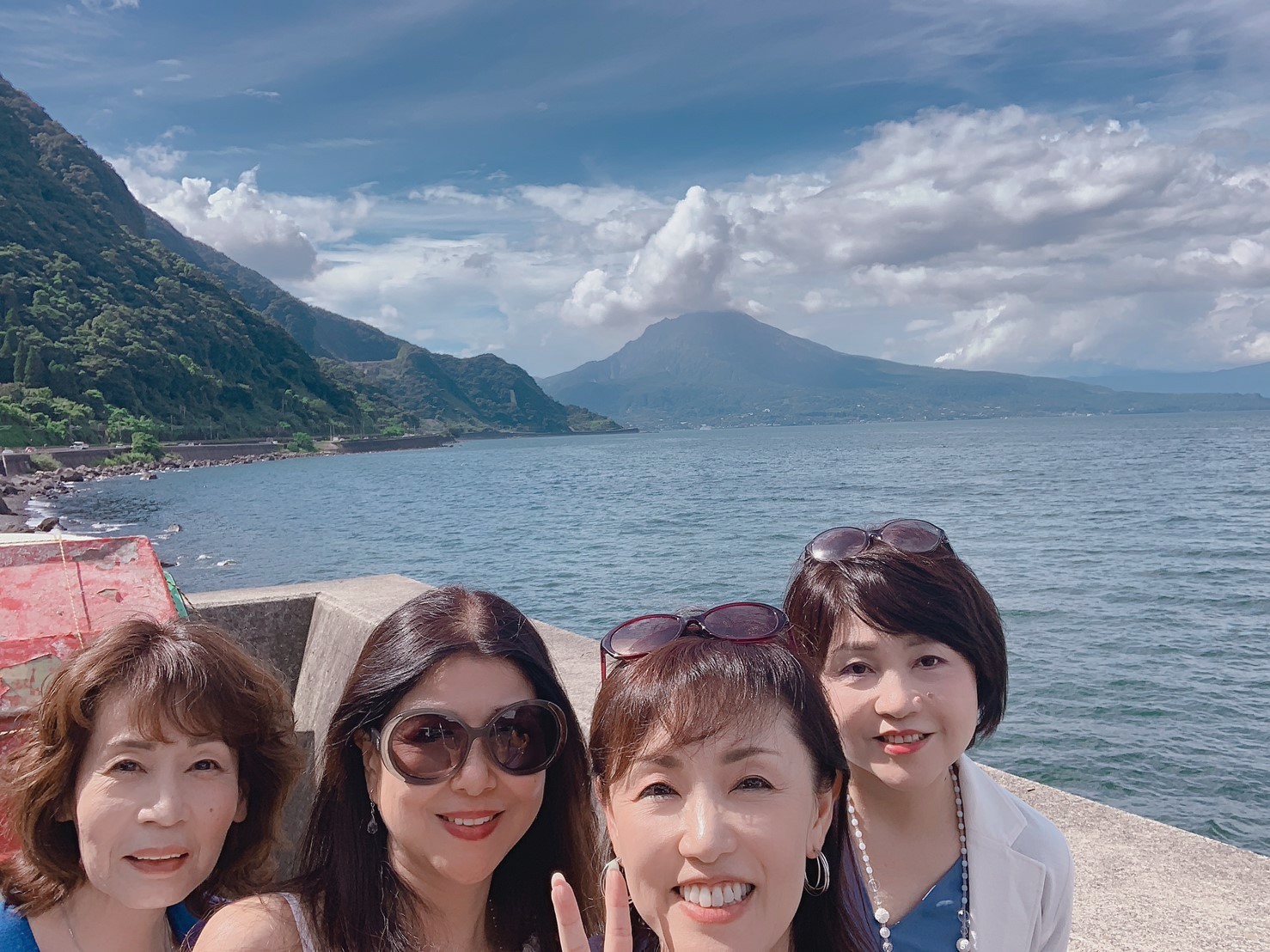 商工会議所女性会 鹿児島全国大会へ♪_d0116430_08164115.jpg
