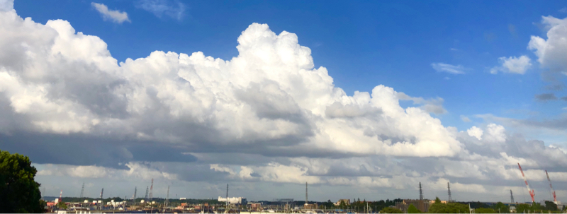 台風上陸前の空と雲_e0206242_17223875.jpg