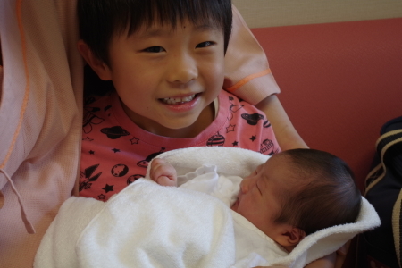 お待たせしました。 ハナちゃん誕生です。_f0114346_07151130.jpg