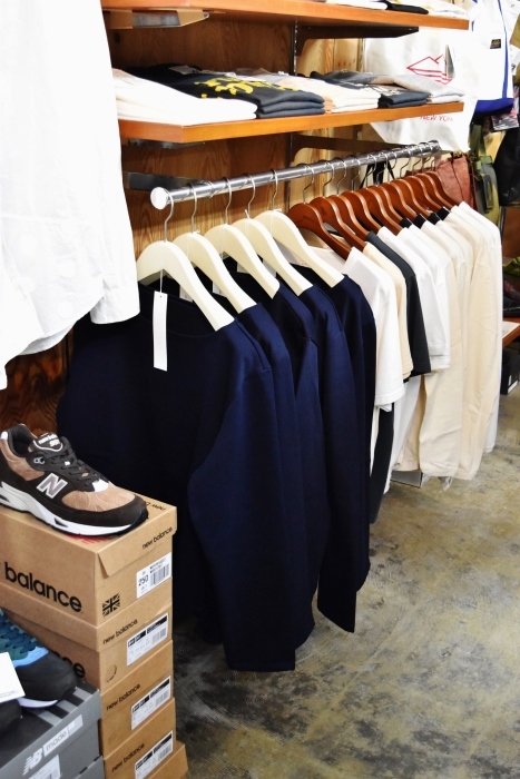 新しい・素晴らしい ・・・ LONG TEE ★★_d0152280_20101774.jpg