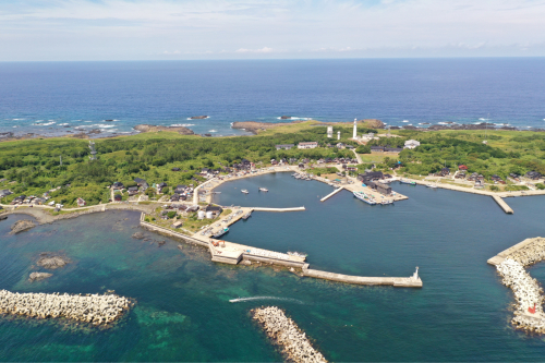 海界の村を歩く 日本海 舳倉島_d0147406_13131829.jpg