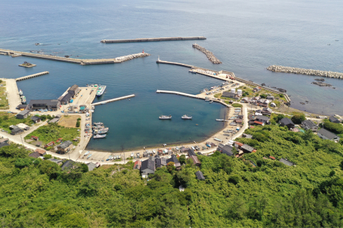 海界の村を歩く 日本海 舳倉島_d0147406_13132571.jpg