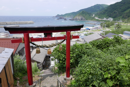 海界の村を歩く 日本海 粟島_d0147406_23131487.jpg