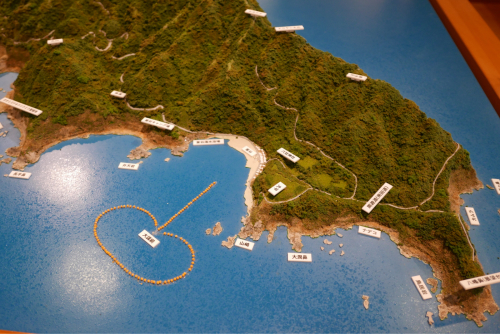海界の村を歩く 日本海 粟島_d0147406_23184583.jpg