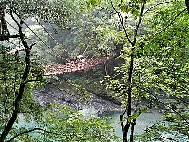 f0354923_21322896.jpg