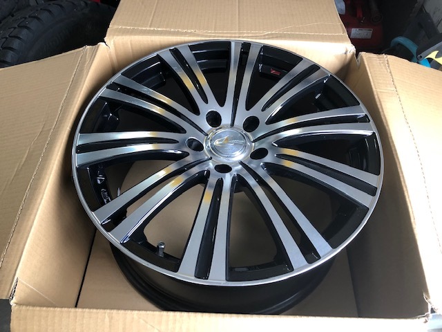 ★祝!レクサスGS御納車!!かっこいいランクルプラド入庫!!★(白石店)_c0161601_16580019.jpg
