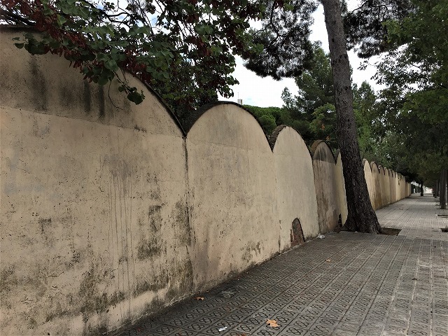 ペドラルベス宮の庭でピクニック_b0064411_07341961.jpg