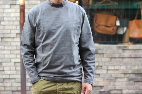 「Jackman」着用する方の事を最大限に考えた \"Stretch L/S Midneck shirt\" ご紹介_f0191324_07460735.jpg