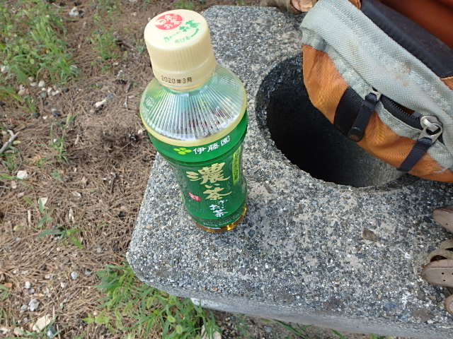 f0334143_1225187.jpg