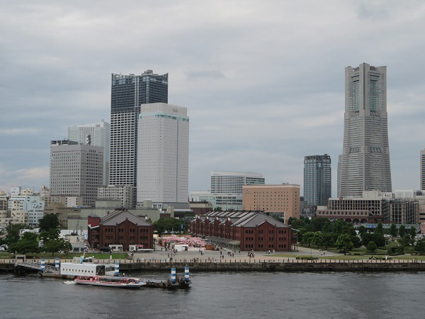 横浜大桟橋出港　～ダイヤモンド・プリンセス～_f0346196_11360551.jpg