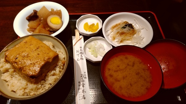狼さんの散歩道 日本橋の老舗店でランチ Hungarian Denish House