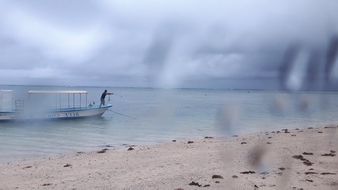 2019/9/2-7最後の八重山旅行(西表島台風・竹富島・石垣島);総決算リンク追加中_b0116271_18035169.jpg