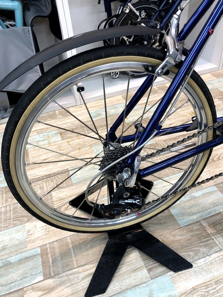 DAHON 2016年モデルDAHON Dash Altena委託販売！_e0154005_19501894.jpg