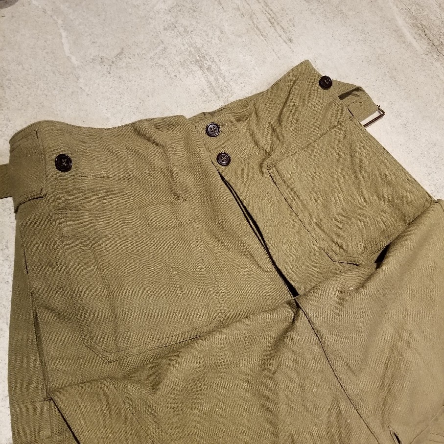 ~1950\'S \" FRENCH MILITARY \" MOTOR CYCLE OVER PANTS!!_d0342315_20273232.jpg