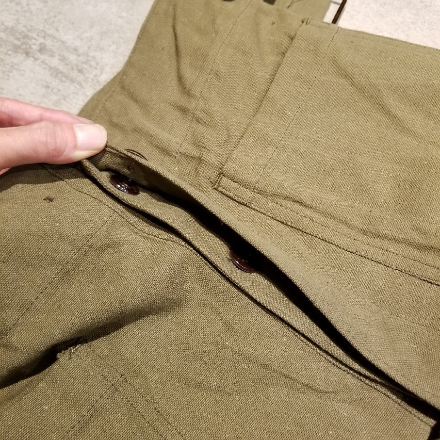 ~1950\'S \" FRENCH MILITARY \" MOTOR CYCLE OVER PANTS!!_d0342315_20273265.jpg