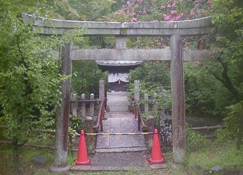 ●神社の造形―宝積寺の小槌宮_d0053294_16215604.jpg