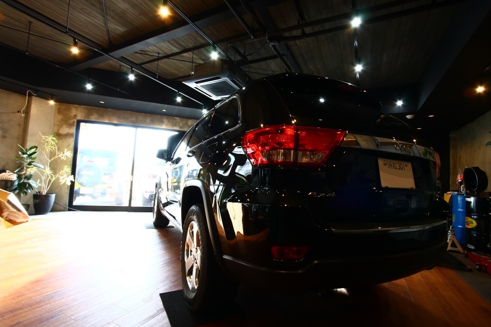 WKグランドチェロキー ご納車準備完了_f0105425_18464406.jpg