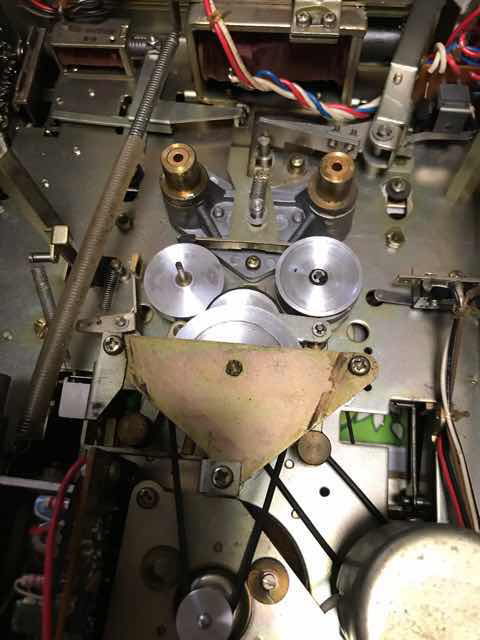 新たな修理品が来ました ナカミチ７００の高級カセットテープデッキです Iwataka53jp S Blog