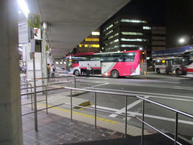 食いだおれ旭川 その1 北海道中央バス札幌ターミナル 旭川 おうちで冬眠 ときどき放浪