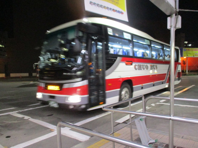 食いだおれ旭川 その1 北海道中央バス札幌ターミナル 旭川 おうちで冬眠 ときどき放浪